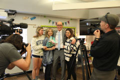 Elementary-Teacher-of-the-Year-Surprise-Rose-Montgomery-Prairie-Vista-5-7-25-35