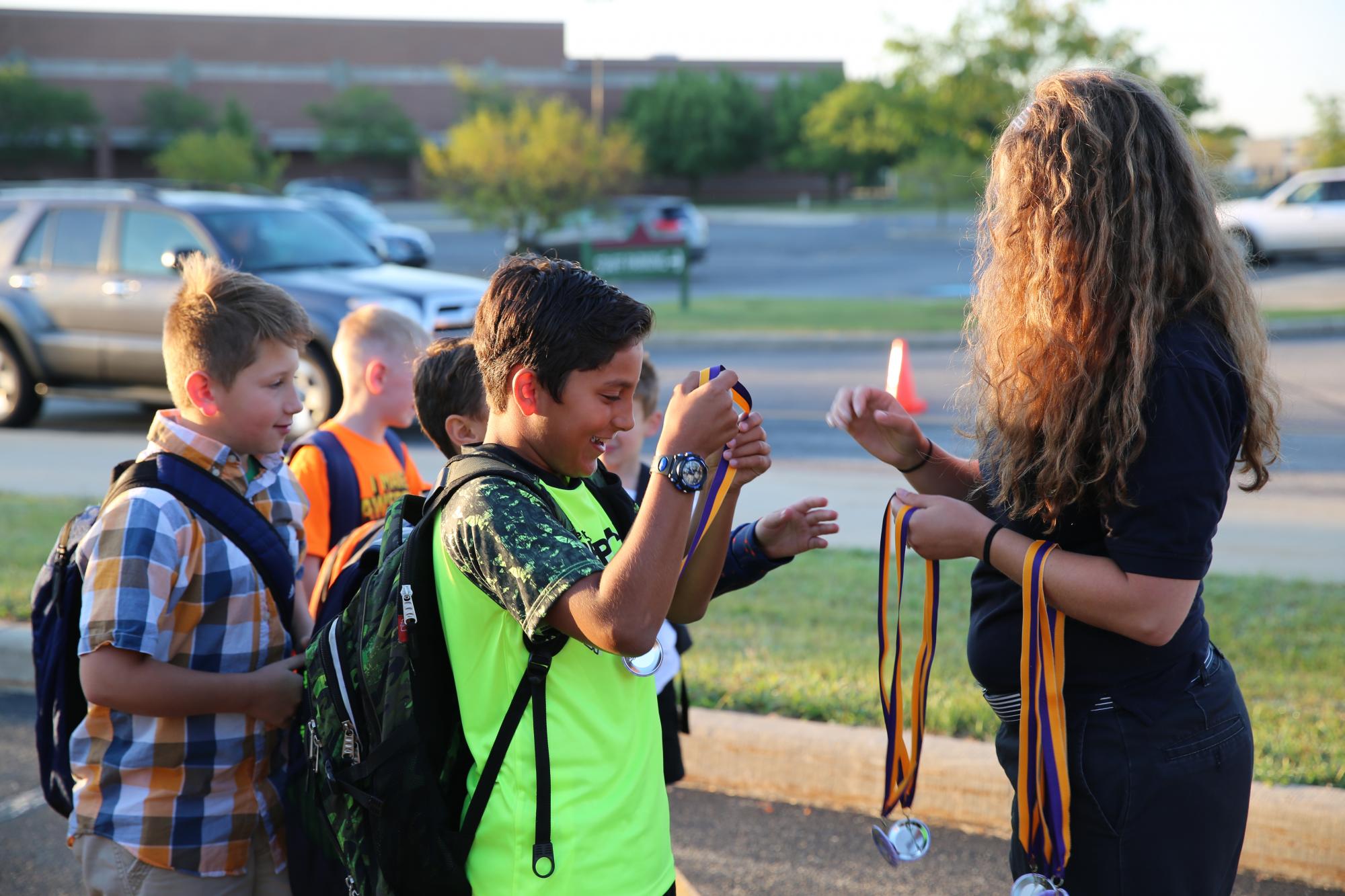 Horizon Students get a Heroes Welcome for the 1st Day of School